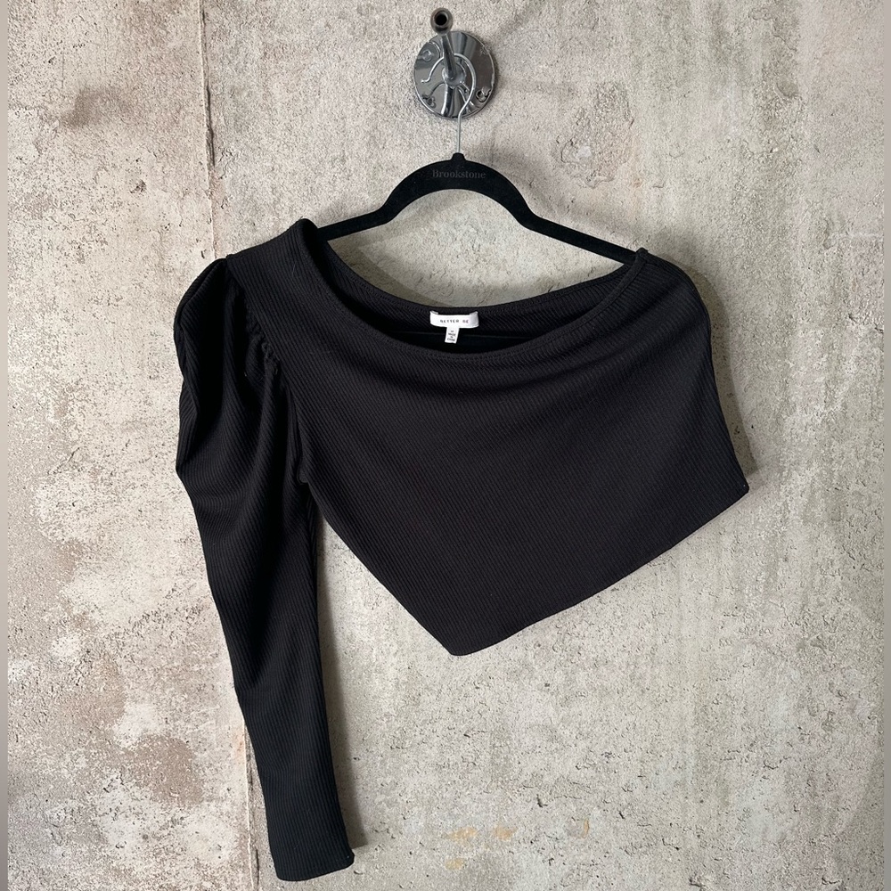 Off-Shoulder Sleeveless Top